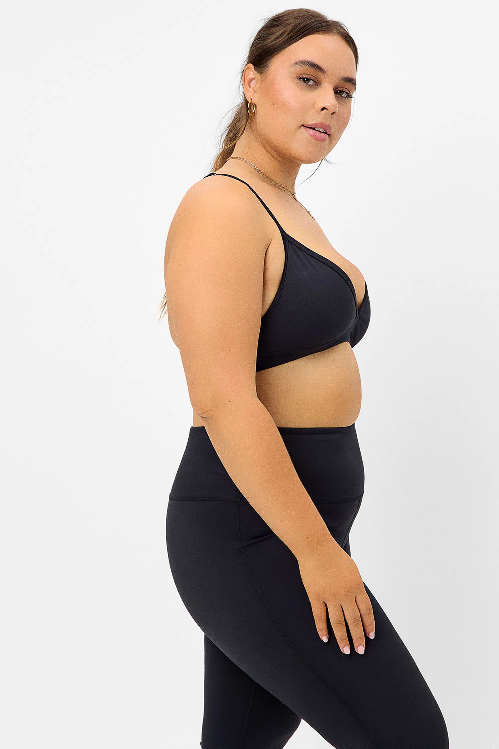 Billie Racerback Sports Bra - Black - Image 4